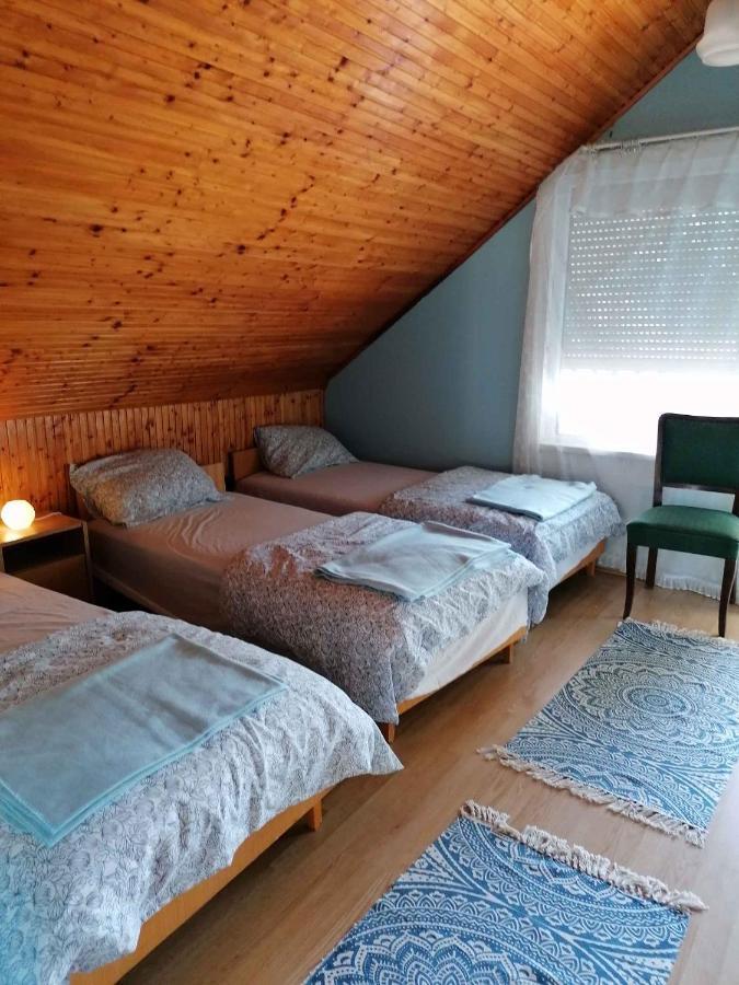 Apartment In Balatonfoeldvar 45316 Eksteriør billede